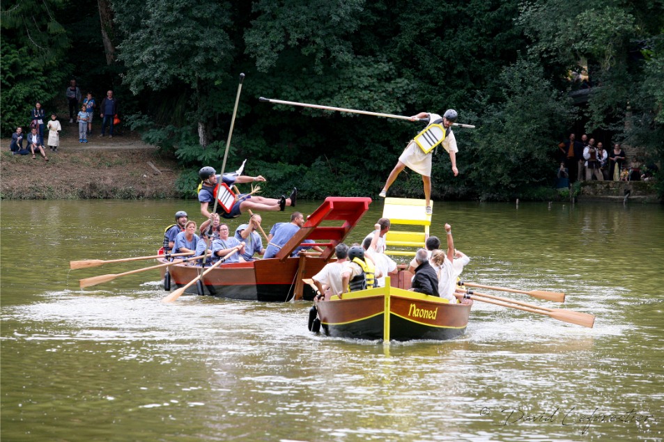 Joutes nautiques à Grand-Fougeray, fête médiévale